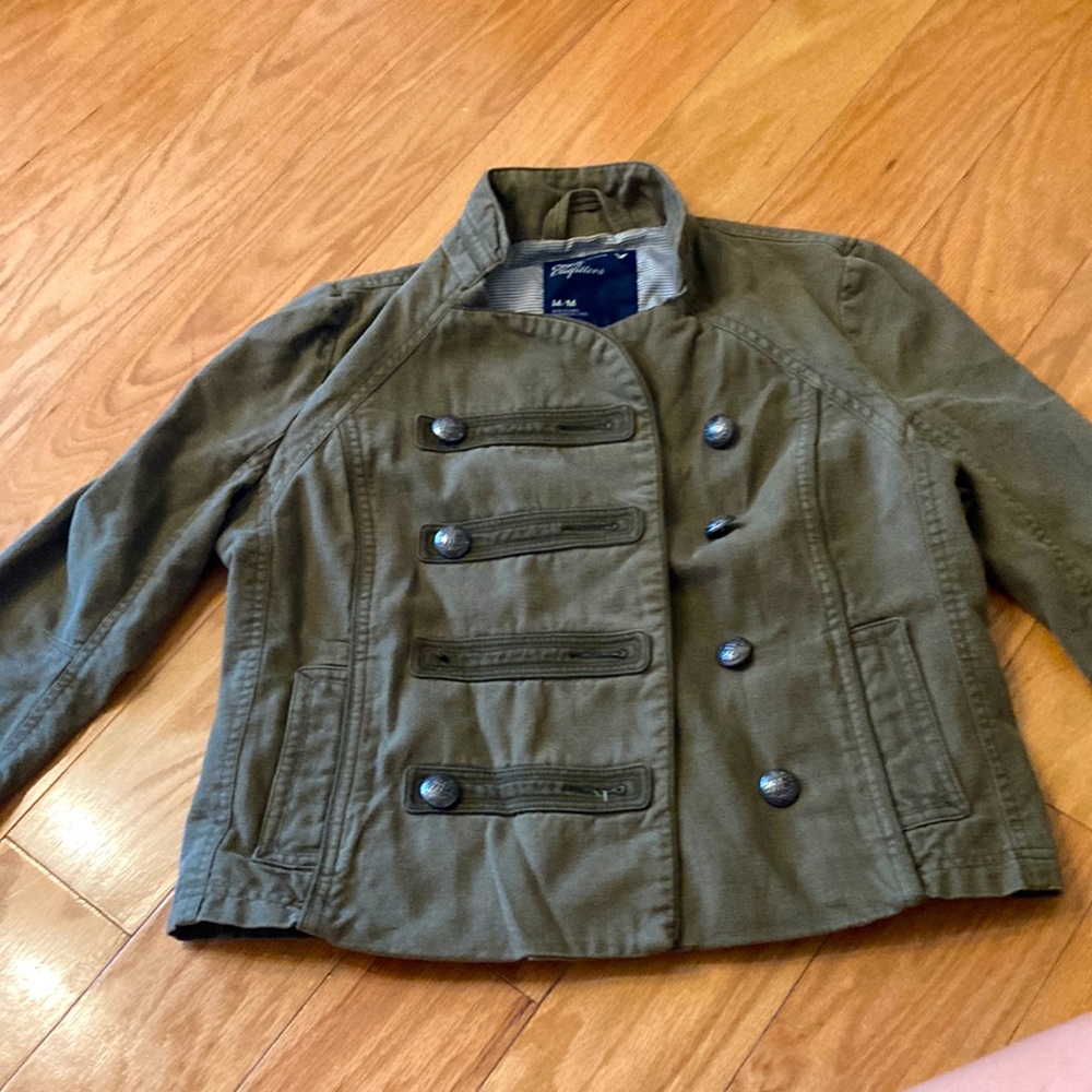 Cropped military jacked
